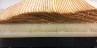 食パンをどこまで薄く切れるかやってみた結果がすご過ぎてどよめき「えええ…」「これは素晴らしい！」 - Togetter