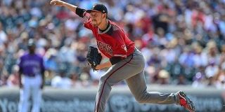 平野佳寿さん、とんでもない顔になる : なんじぇいスタジアム