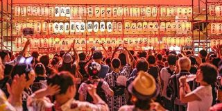 「ボン・ジョヴィで盆踊り」が大盛況→公式がまさかの反応「来日公演でみなさんが踊るのが楽しみ」 - ねとらぼ
