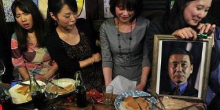 文教堂の株主とハルキスト、落選前に偽ノーベル文学賞辞退の村上春樹に梯子を外される : 市況かぶ全力２階建