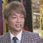 香取慎吾さんがパリで初の個展 | NHKニュース