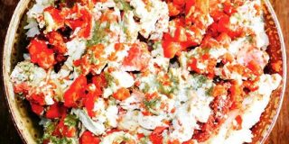 大食漢の作家が名づけた、噂の「開高丼」を食べてみた | Forbes