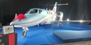 ホンダジェットの国内第一顧客は、千葉功太郎氏、堀江貴文氏、山岸広太郎氏と発表 | TechCrunch