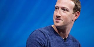 フェイスブック、アマゾンなど150社超とデータ共有：日本経済新聞