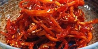 【和えるだけ】ピリ辛おつまみ「さきいかキムチ」がやみつきになる美味しさ☆ | クックパッドニュース