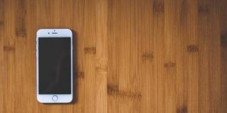【悲報】ワイiPhoneSE使い、もうギリギリ : IT速報