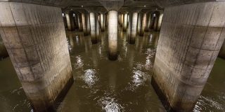 台風19号の翌日 稼働中の首都圏外郭放水路はこんなことになっていた「すごい」「水が入ってるとこ初めて見た」 - Togetter