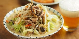 冷凍うどんで作るちゃんぽん。お酒とも合う「ちゃんうどん」を試してほしい【筋肉料理人】 - メシ通