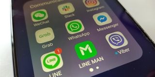 LINE、ソフトバンク傘下入りで挑むアジア・スーパーアプリ競争：日経ビジネス