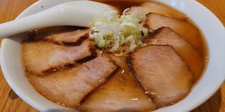 本場並みにウマい東京の喜多方ラーメン「愛絆」東北人も絶賛 ｜ しらべぇ