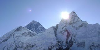 エベレスト登山禁止、新型コロナ感染対策で　ネパール政府｜CNN