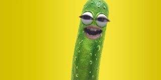 Web会議のためだけにメイクするのが面倒→メイク後の顔になれるアプリが便利すぎるしキュウリにもなれる - Togetter