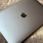 アップル、独自チップ搭載の新型「Mac」を2021年に発売か – CNET