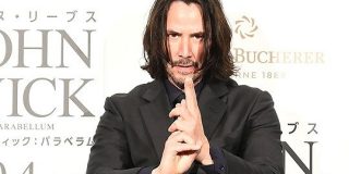 御年55歳キアヌ・リーブス漫画家デビュー 主人公はキアヌ似の不老の戦士 - Togetter