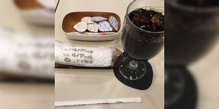 Clubhouseに入らなくても喫茶ルノ〇ールに行けば面白い話が聞けるぞ「ぶっ飛んだ生き方にたくさん出会える」 - Togetter