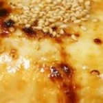 ハフハフ食べたい！「焼きチーズ豆腐」が冬のおつまみにぴったり | クックパッドニュース