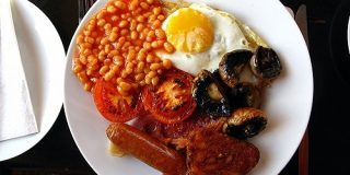 イギリス式朝食の歴史 - 歴ログ