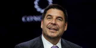 ソフトバンクにさらなる悪いニュースが、クラウレ最高執行責任者と給与をめぐる争いの報道 | TechCrunch