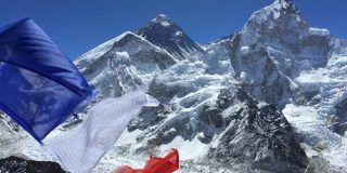 エベレストの地面には登山者がせきやくしゃみで放出した細菌が保存されている - GIGAZINE