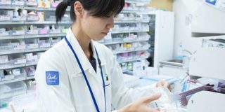 電子処方箋の普及進まず　医療機関・薬局、導入2.6%どまり - 日本経済新聞