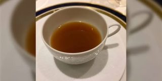 マリア・テレジアが毎日7～8杯飲んだというハプスブルク家の特製スープ、手間のかけ方が尋常じゃなくて「スープのガワを被ったエナドリ」みたいな超濃厚な味らしく興味をそそる - Togetter