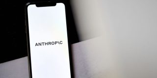 なぜソフトウエア株は急落したのか、AIの進化が揺るがすSaaSモデル - Bloomberg