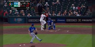 「23歳が元木大介みたいなことしてくるイタリア代表侮れないよ」イタリア代表のトリックプレーに賞賛が集まる - Togetter